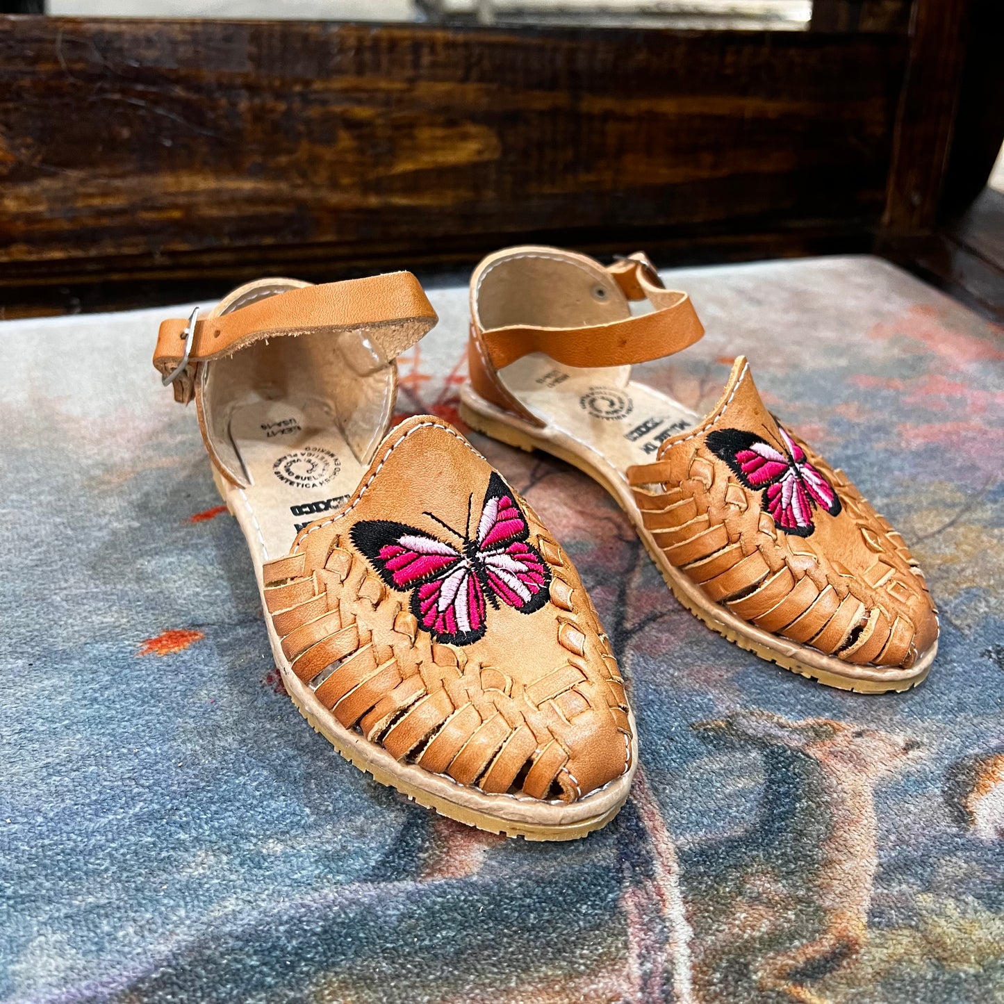 Girls' Pink Butterfly Huaraches