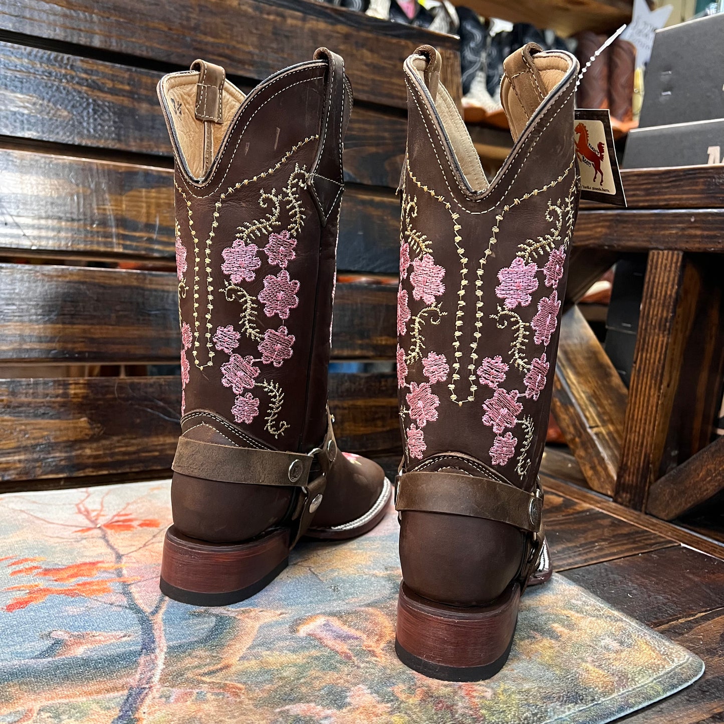 The Rosario boots