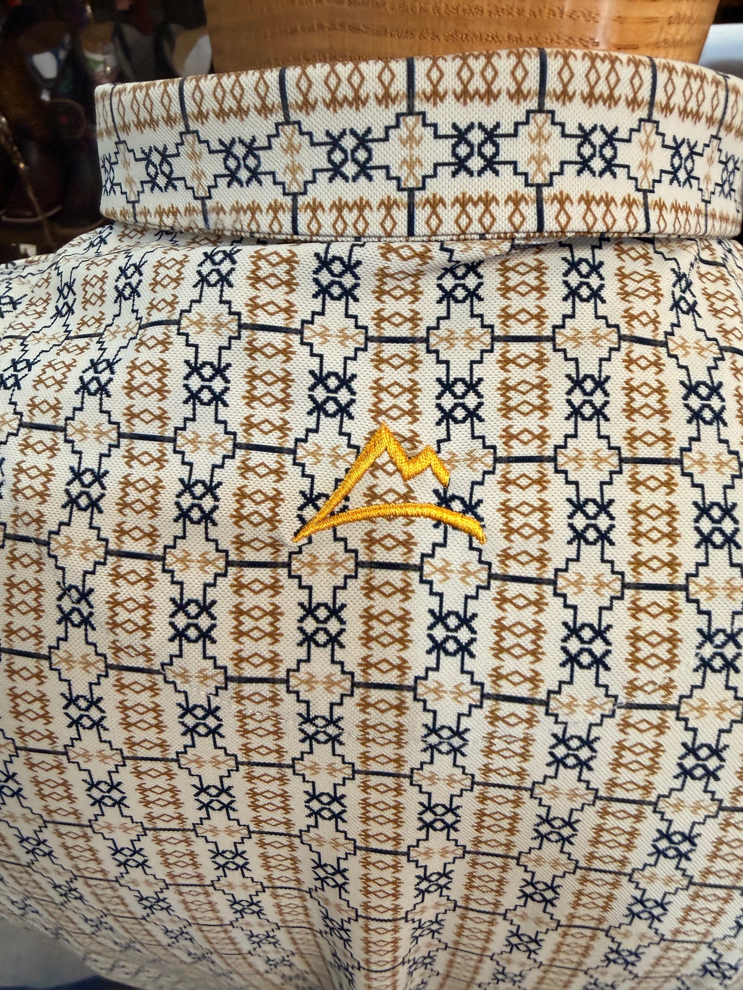 Men’s Mountain-Print Performance Polo (Pattern)