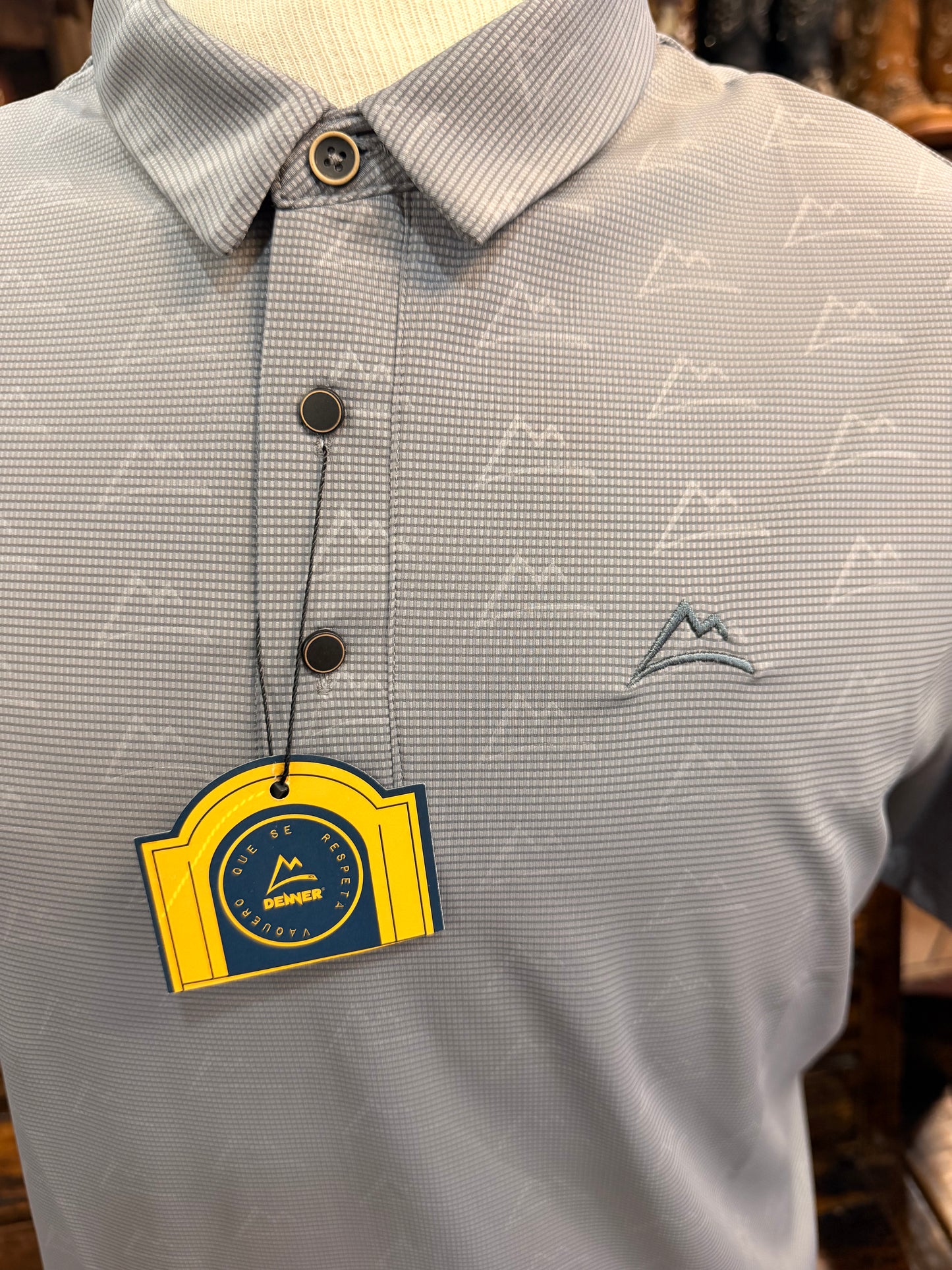 Men’s Mountain-Print Performance Polo (light grey)