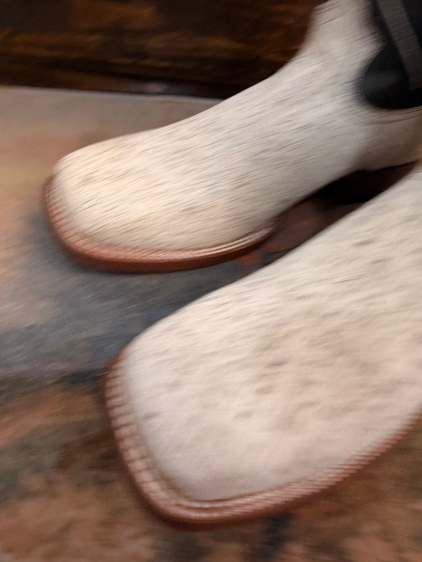 Men’s Cowhide Embroidered Western Boots Size 10.5
